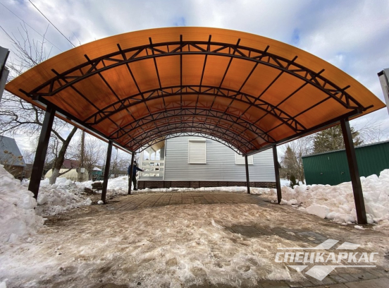 Арочный навес из поликарбоната для парковки двух автомобилей №6 - фото 1